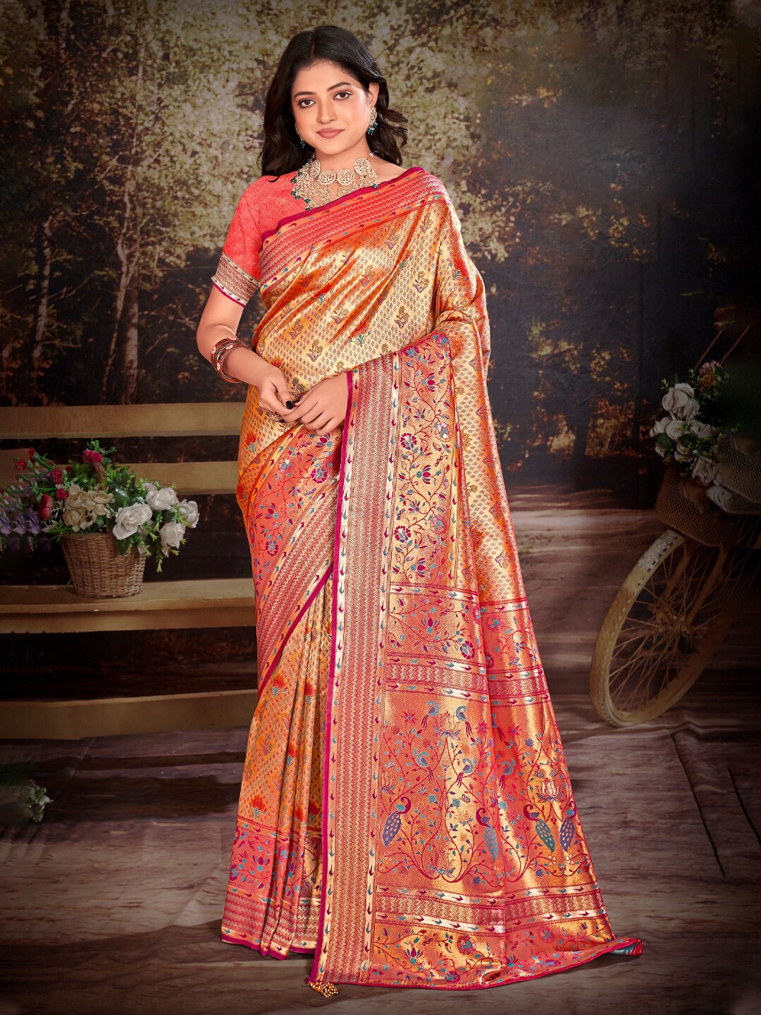 

Riwazo Ethnic Motifs Woven Design Banarasi Saree, Pink
