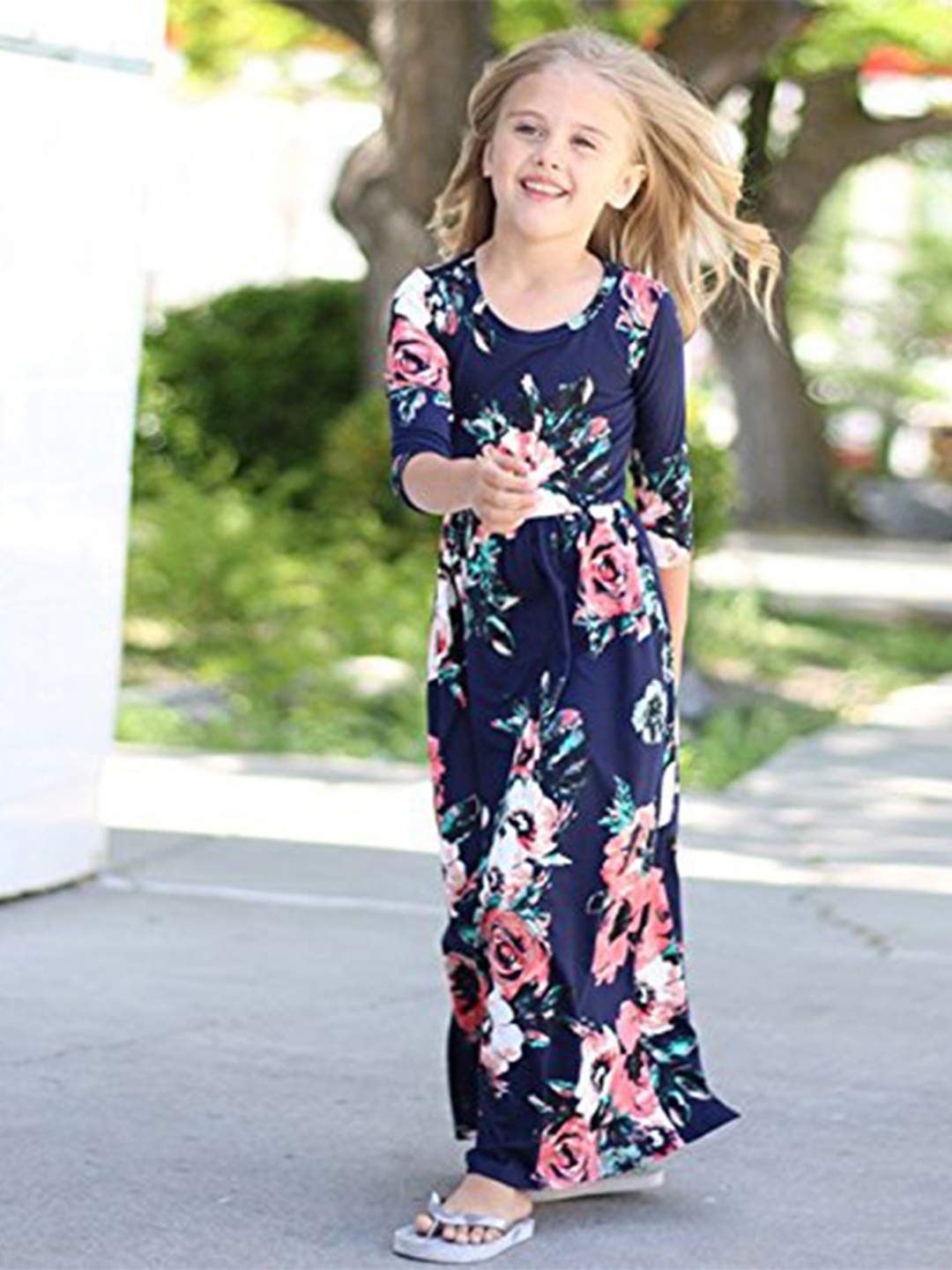 

Googo Gaaga Girl Floral Printed Maxi Dress, Navy blue