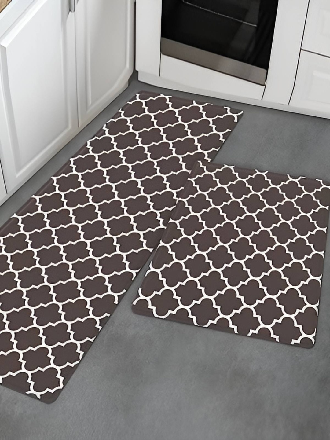 

HomeCloud Brown & White 2 Pieces Geometric Anti Skid Kitchen Mats