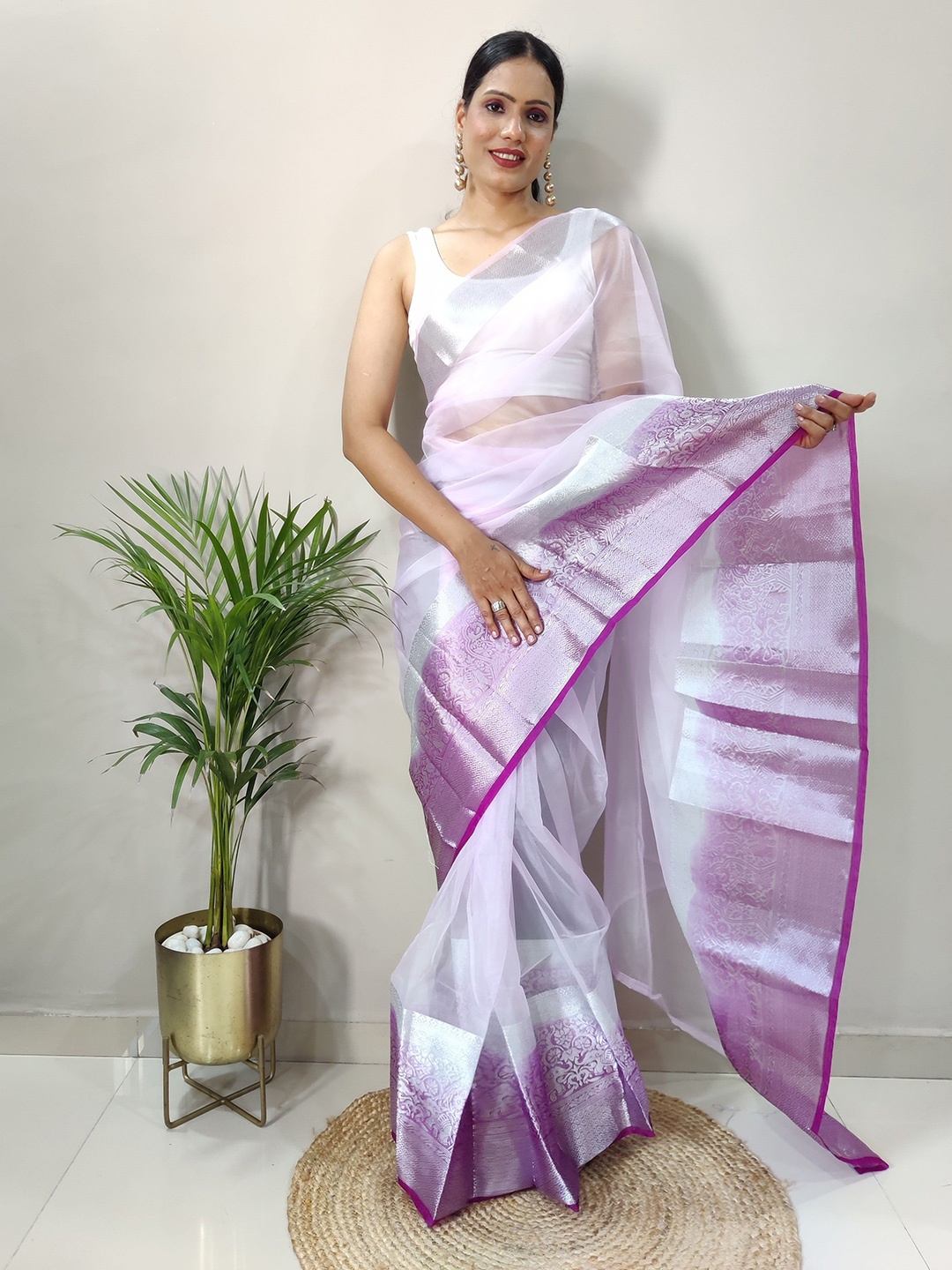 

ZILVIRA Woven Design Organza Designer Banarasi Saree, White