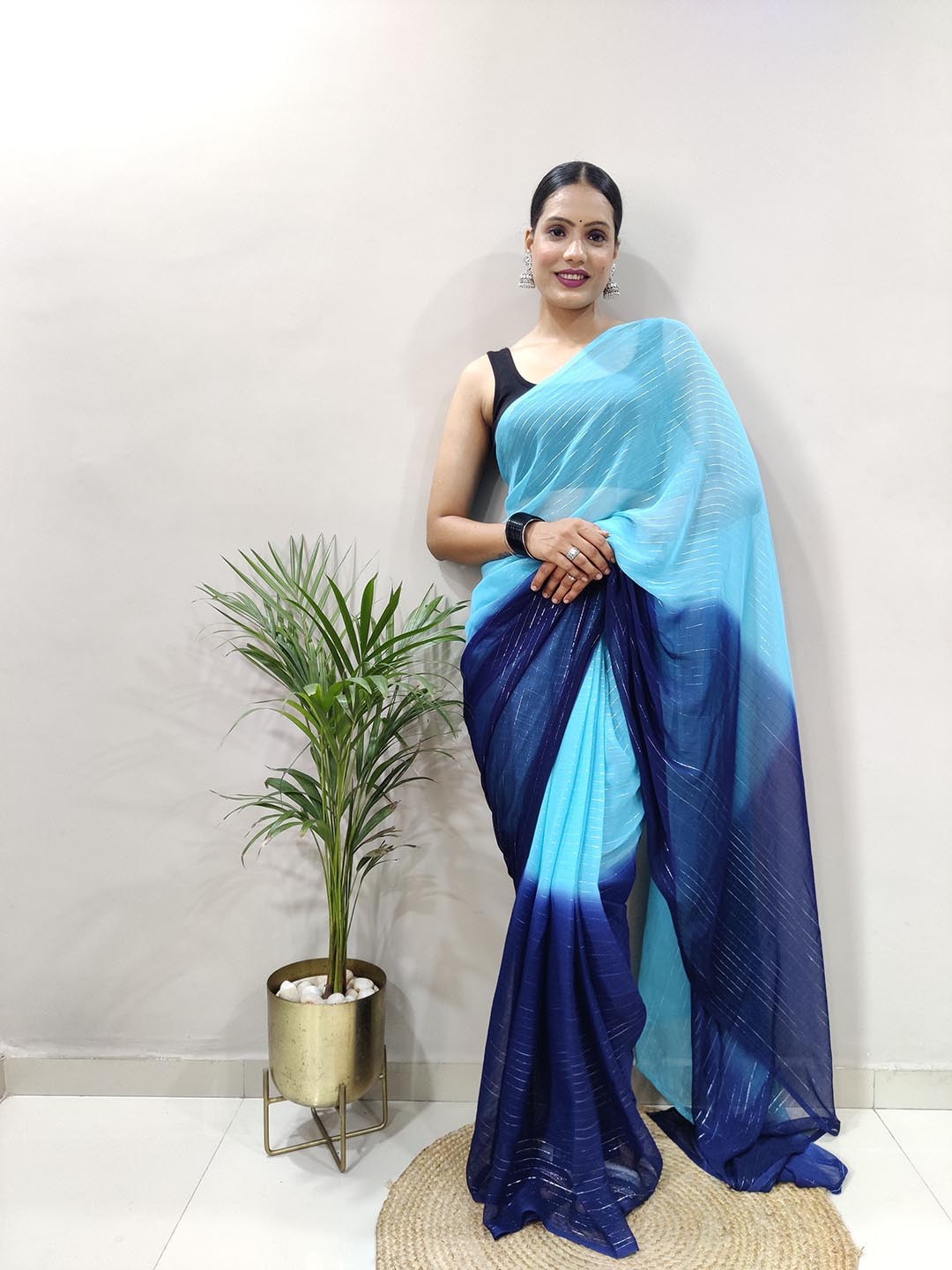 

ZILVIRA Zari Striped Leheriya Pure Georgette Saree, Blue