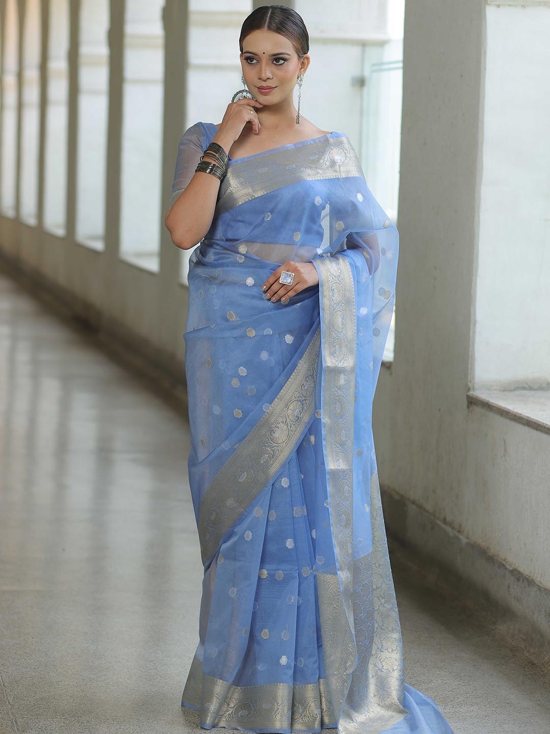 

ZILVIRA Zari Woven Design Organza Banarasi Saree, Blue