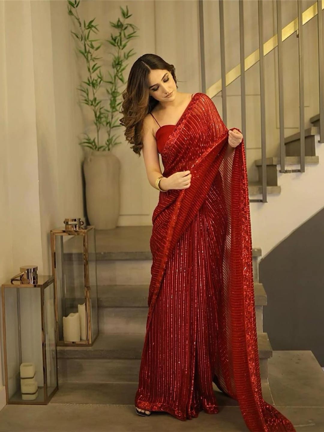 

Inithi Leheriya Pure Georgette Saree, Red