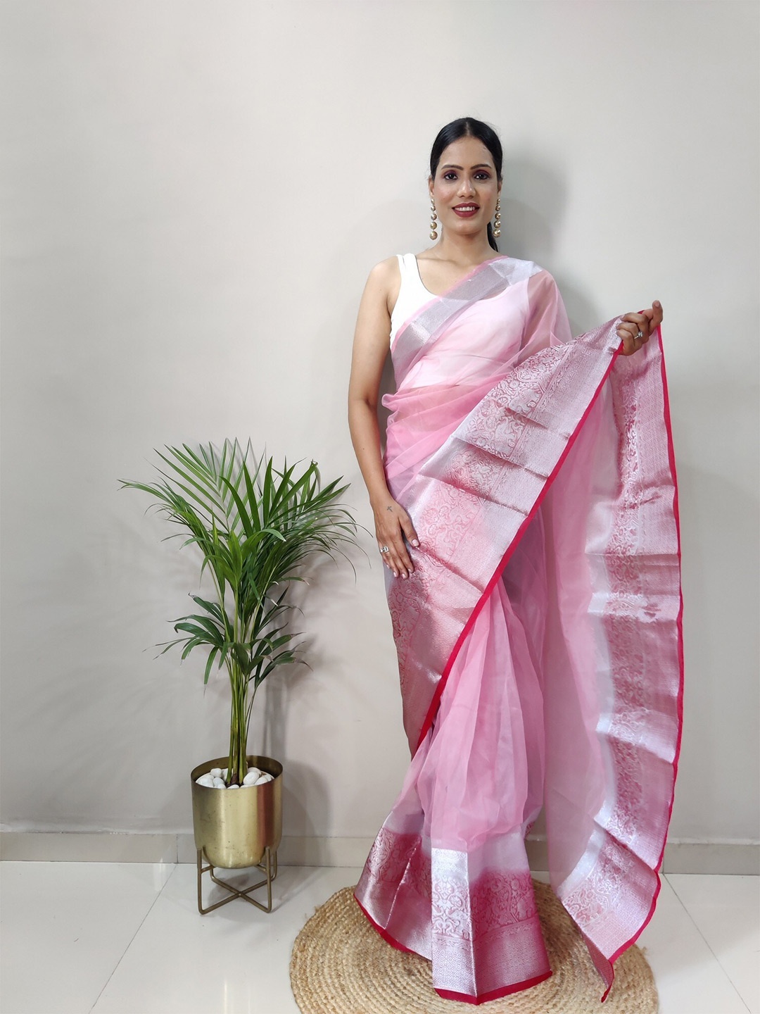 PHEASANT Woven Design Organza Designer Banarasi Saree, Red
