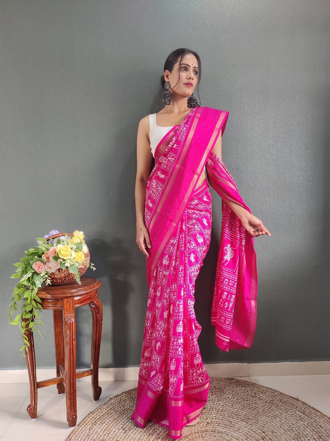 

PHEASANT Floral Silk Blend Designer Saree, Pink