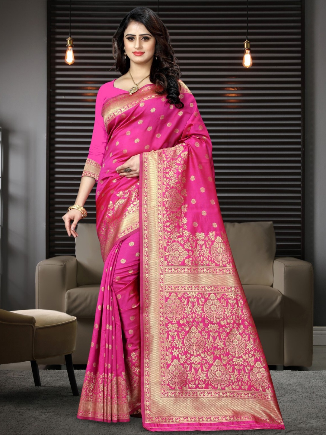 

PERVAS Woven Design Silk Cotton Half and Half Kanjeevaram Saree, Pink