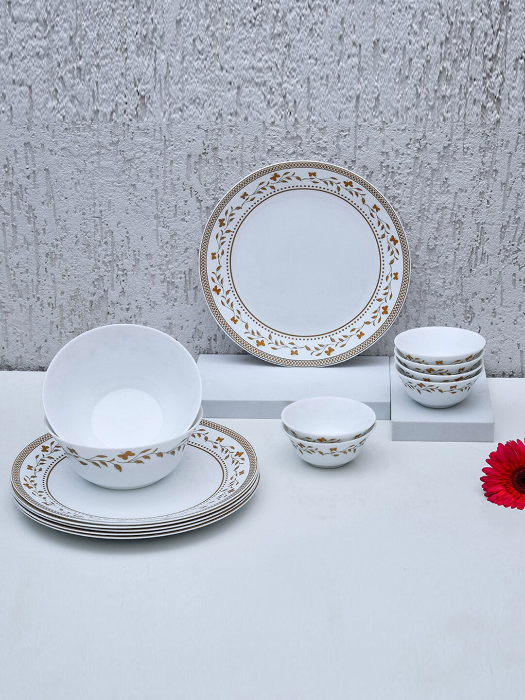 

Athome by Nilkamal White 14 Pieces Opalware Dinner Set