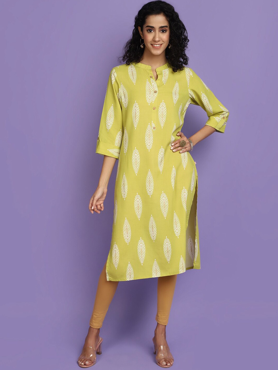 

V-Mart Green Floral Printed Rayon Straight Kurta