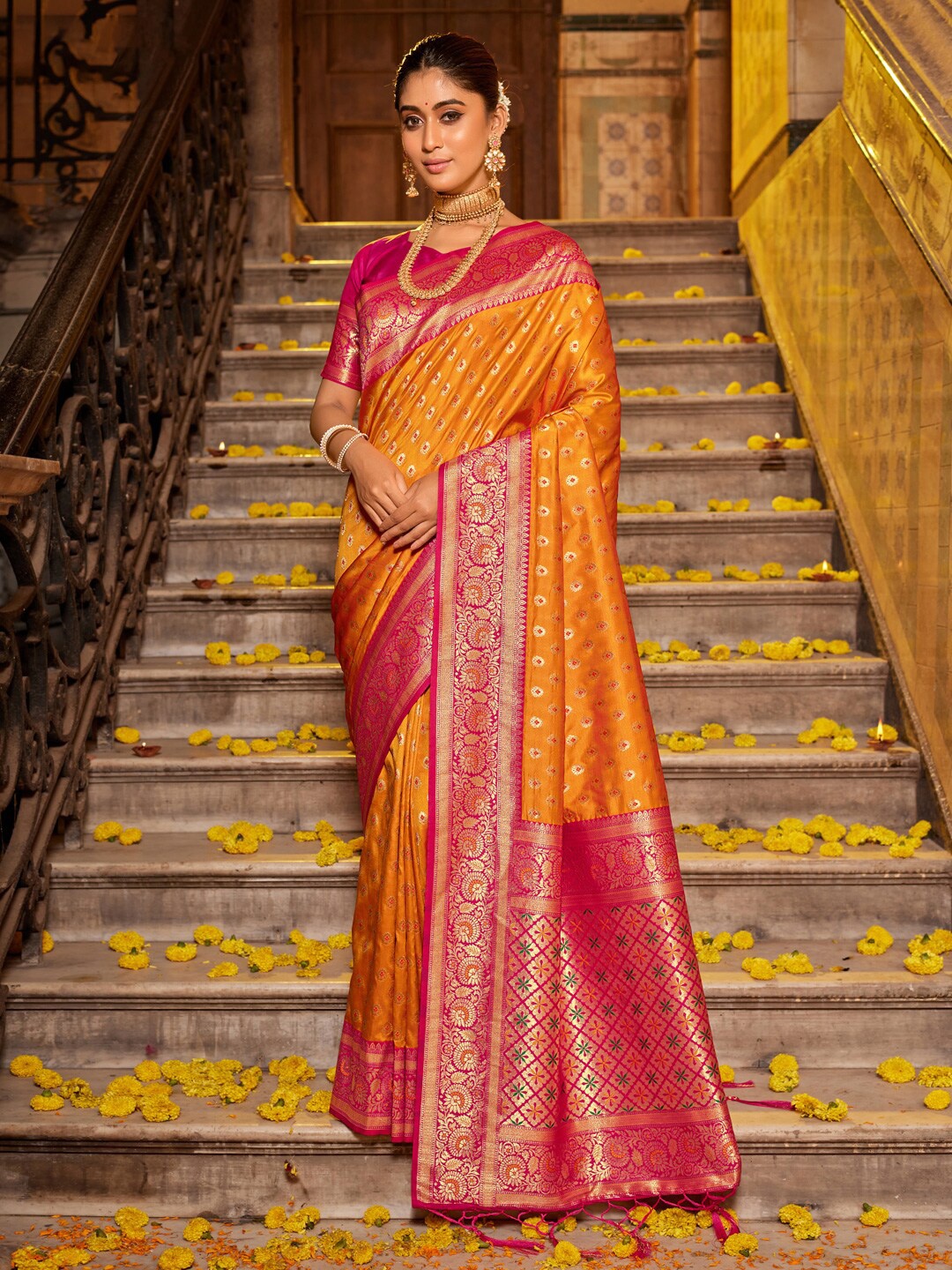 

Riwazo Ethnic Motifs Woven Design Banarasi Saree, Mustard