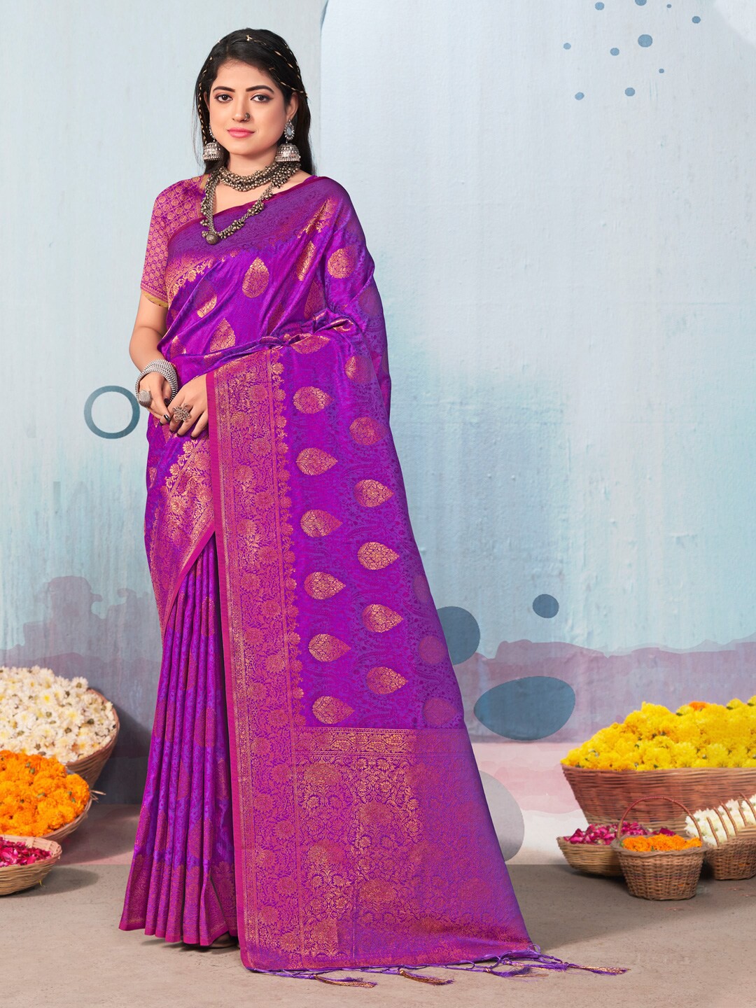 

Riwazo Ethnic Motifs Woven Design Banarasi Saree, Violet