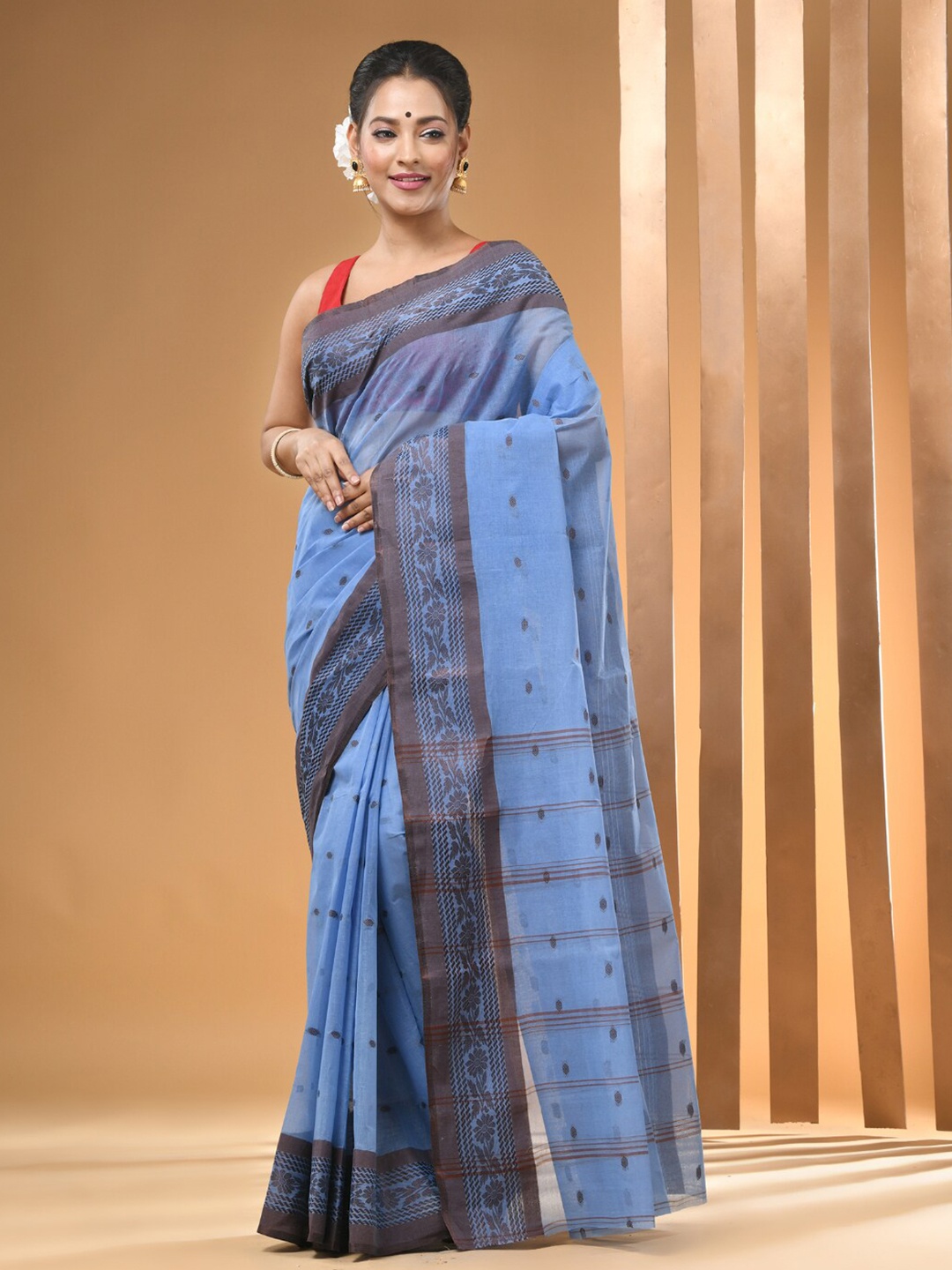 

Arhi Ethnic Motifs Woven Design Pure Cotton Taant Saree, Blue