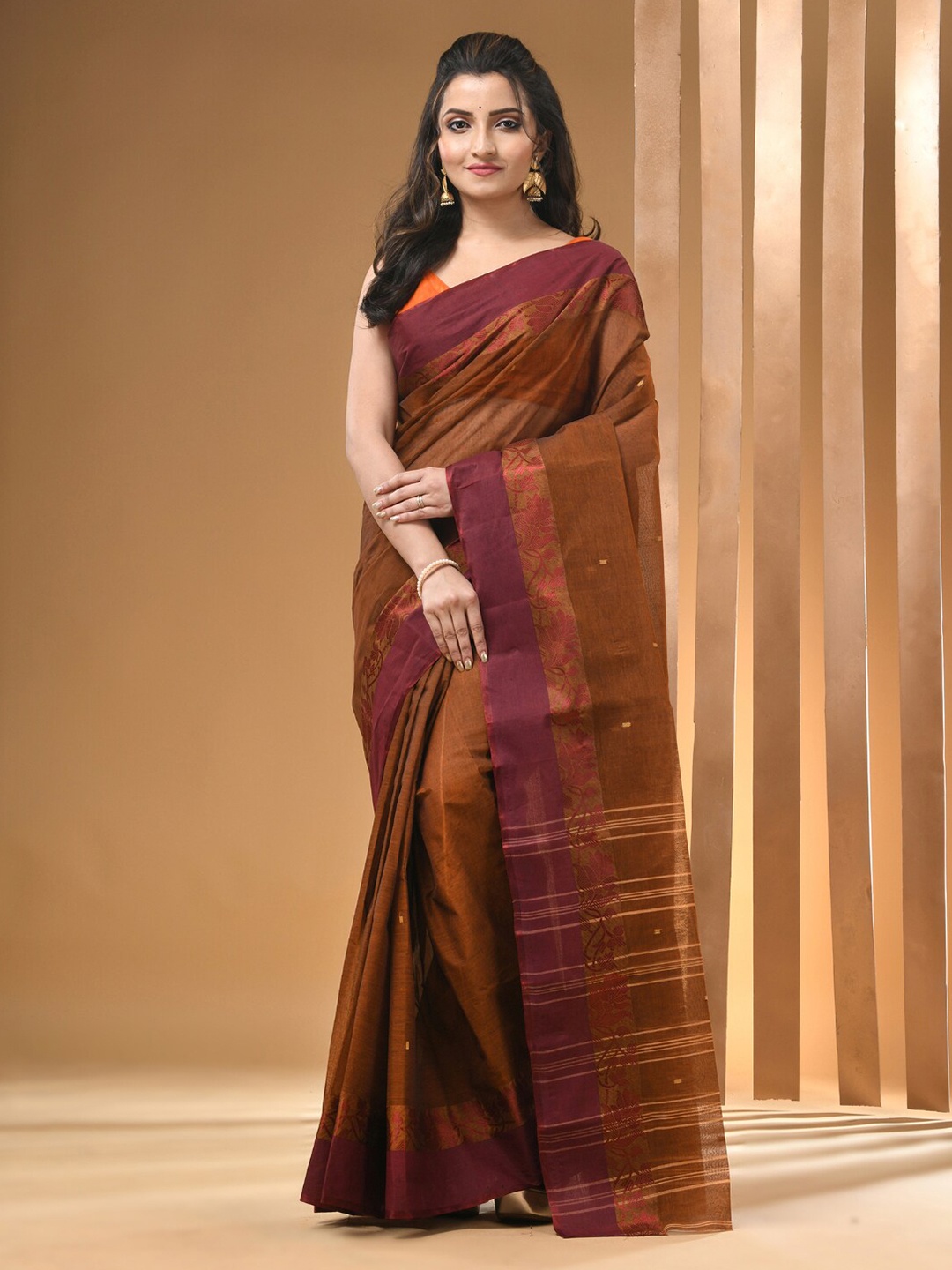 

Arhi Striped Woven Design Pure Cotton Taant Saree, Brown