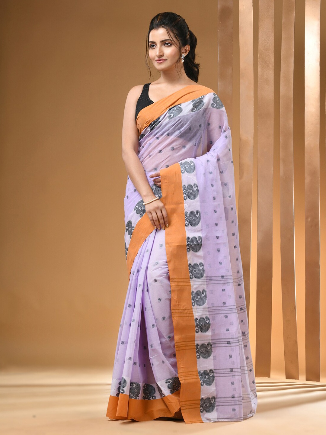 

Arhi Ethnic Motifs Woven Design Pure Cotton Taant Saree, Lavender