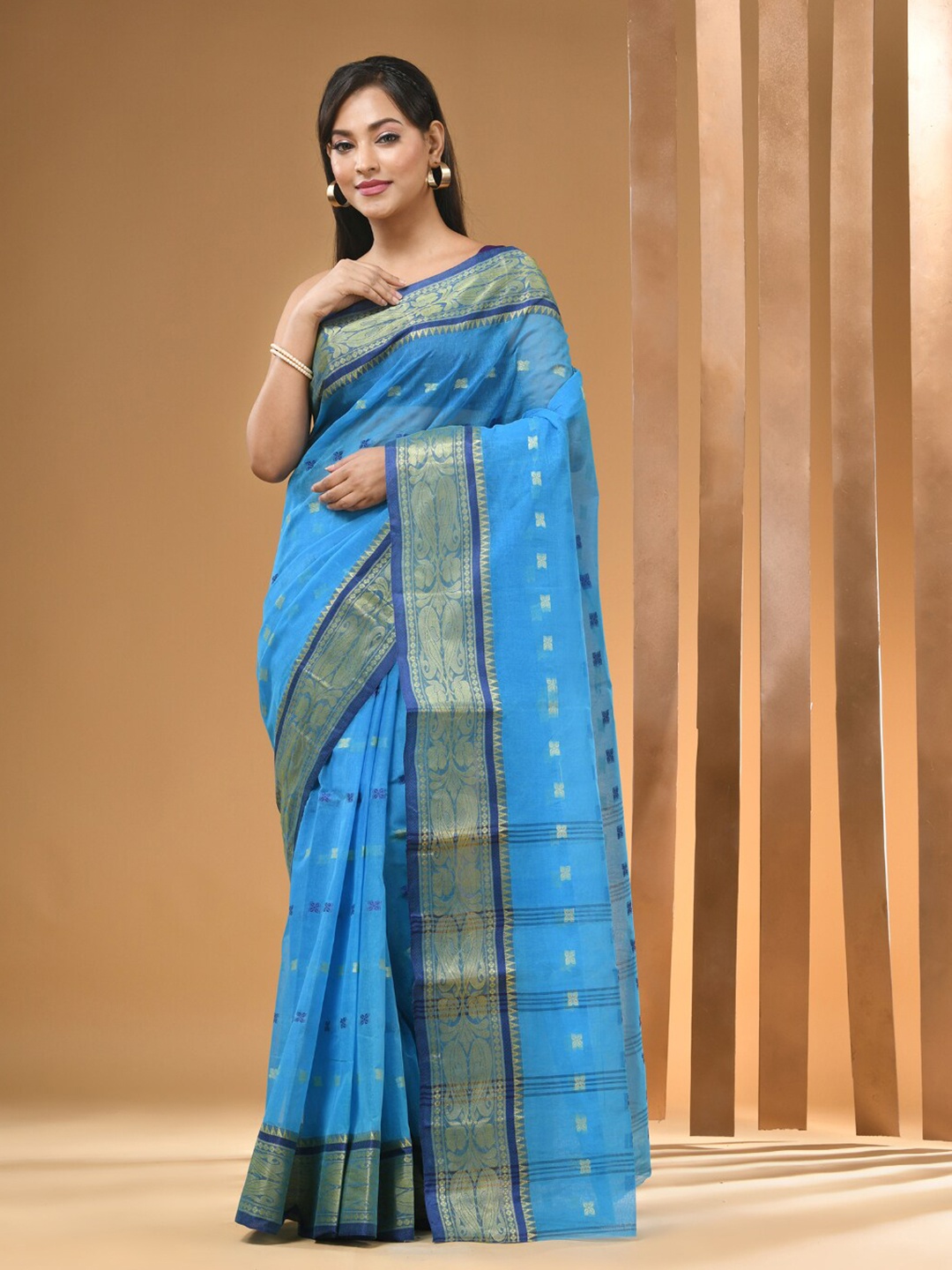 

Arhi Ethnic Woven Design Pure Cotton Taant Saree, Blue