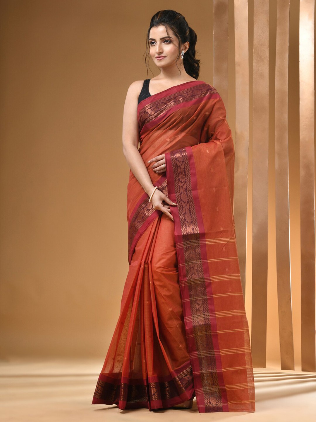 

Arhi Ethnic Motifs Woven Design Zari Pure Cotton Handloom Taant Saree, Brown
