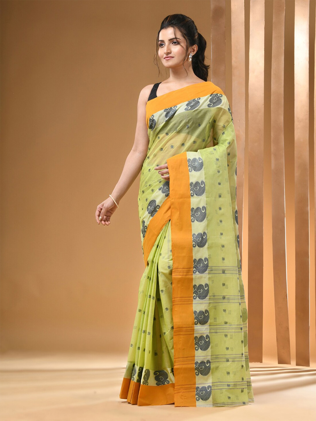 

Arhi Ethnic Motif Woven Design Pure Cotton Tant Saree, Yellow