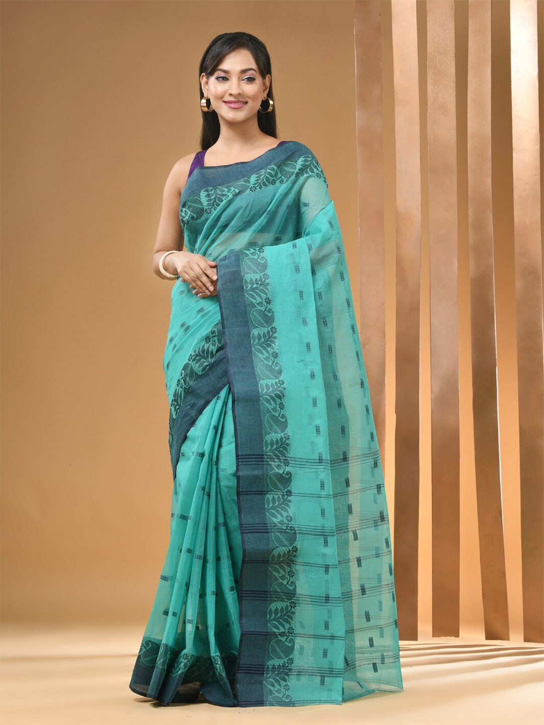 

Arhi Striped Woven Design Pure Cotton Taant Saree, Sea green