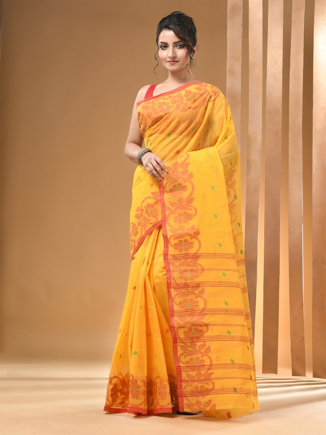 

Arhi Ethnic Woven Design Pure Cotton Taant Saree, Yellow