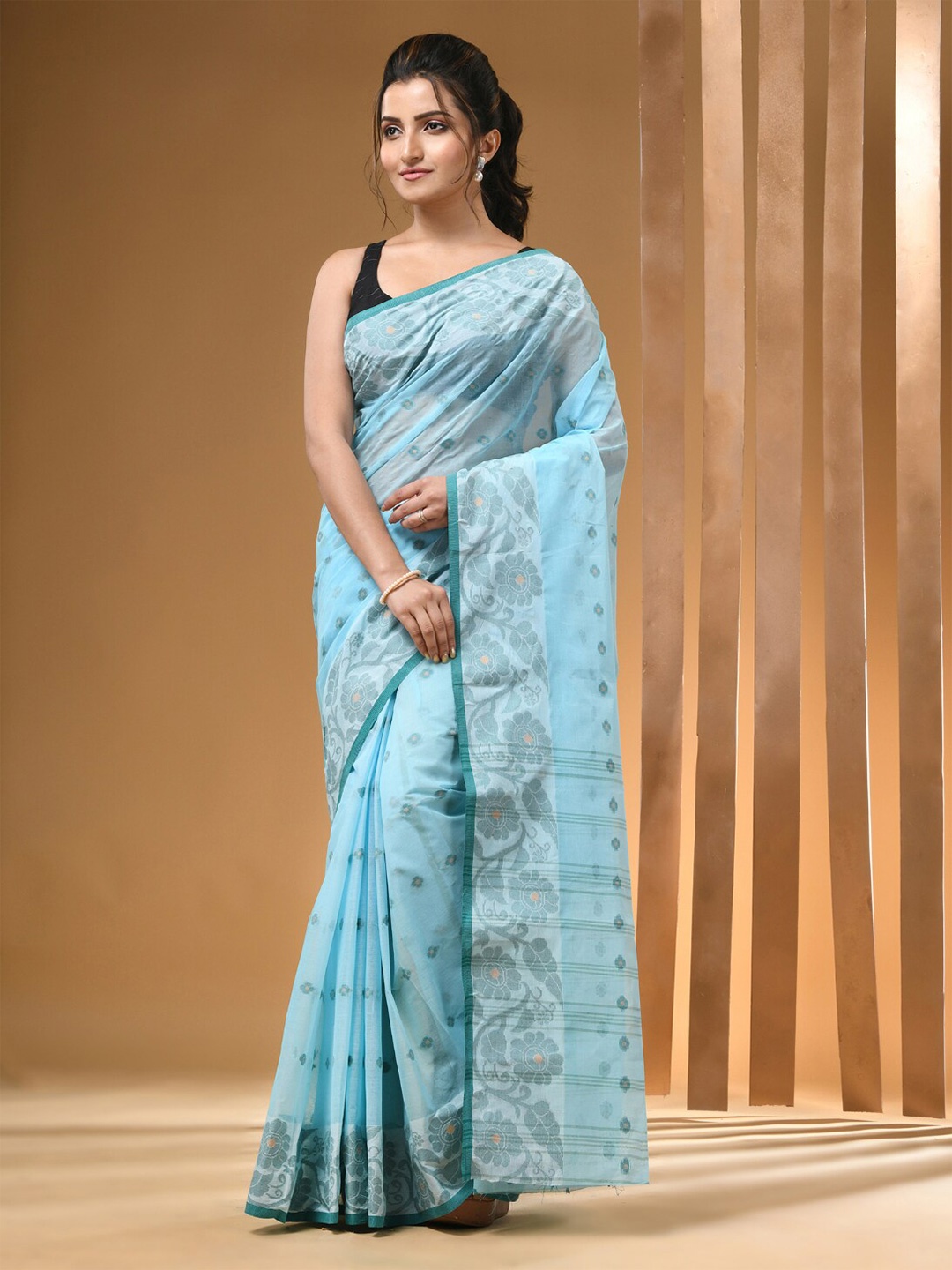 

Arhi Ethnic Motifs Woven Design Pure Cotton Taant Saree, Sea green