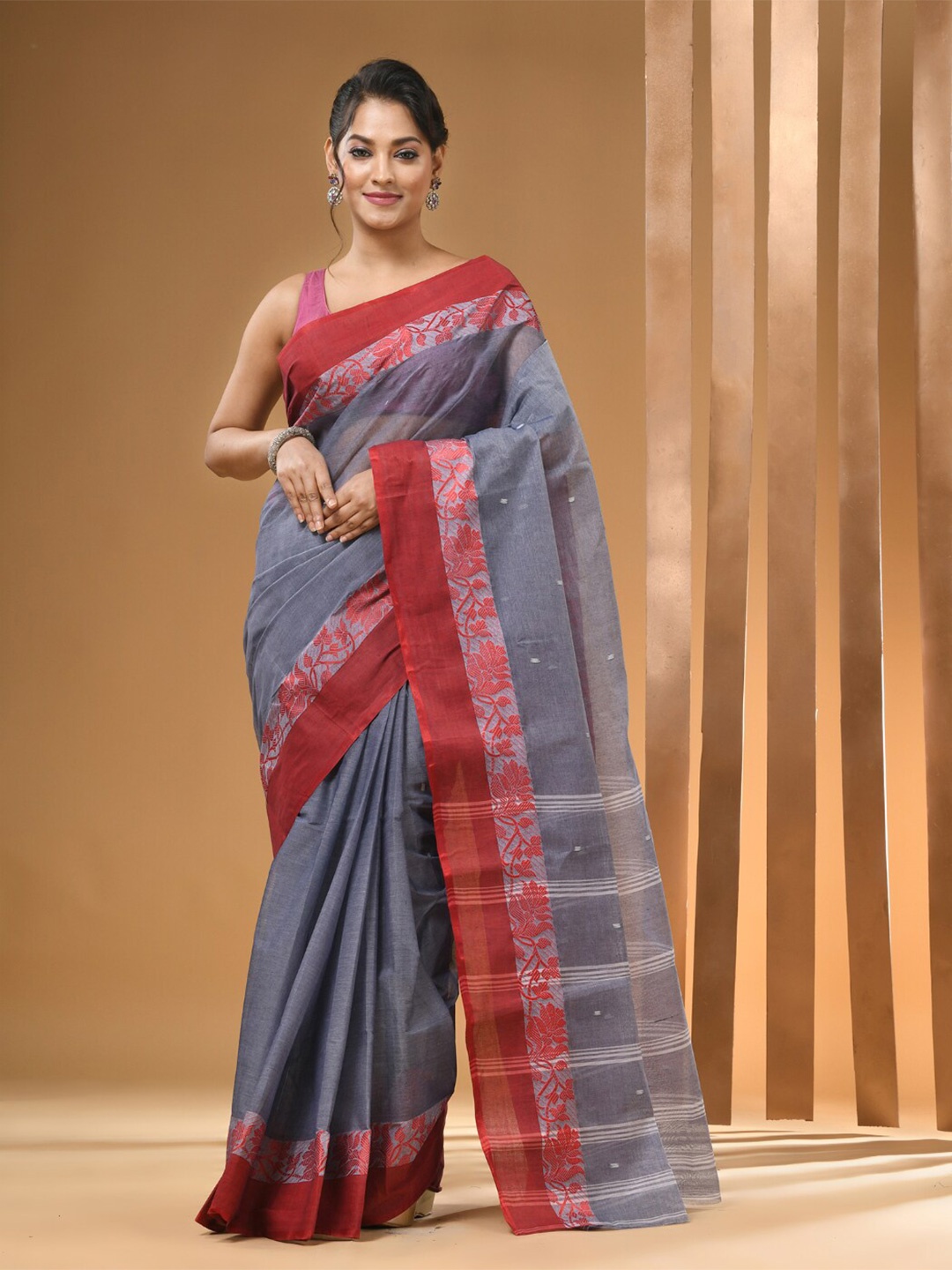 

Arhi Striped Woven Design Pure Cotton Taant Saree, Grey