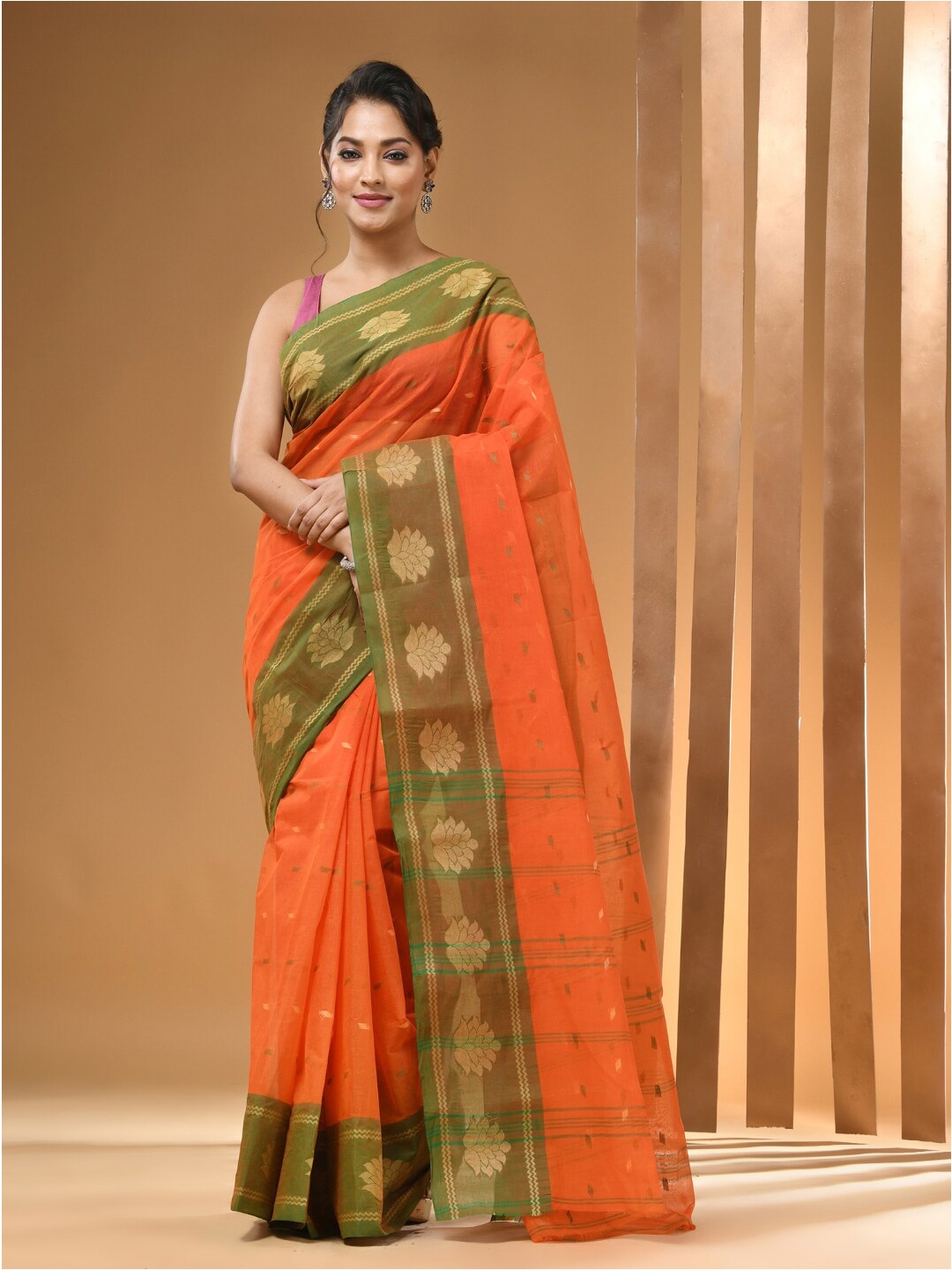 

Arhi Ethnic Woven Design Pure Cotton Taant Saree, Orange