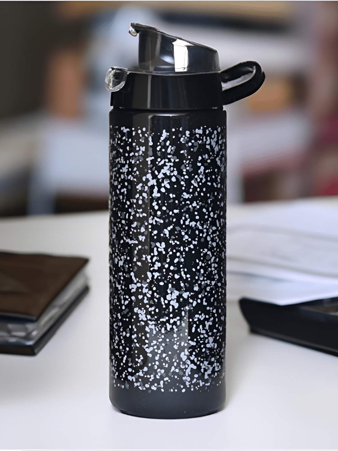 

Athome by Nilkamal Black and White Single Printed Water Bottle 750 ml