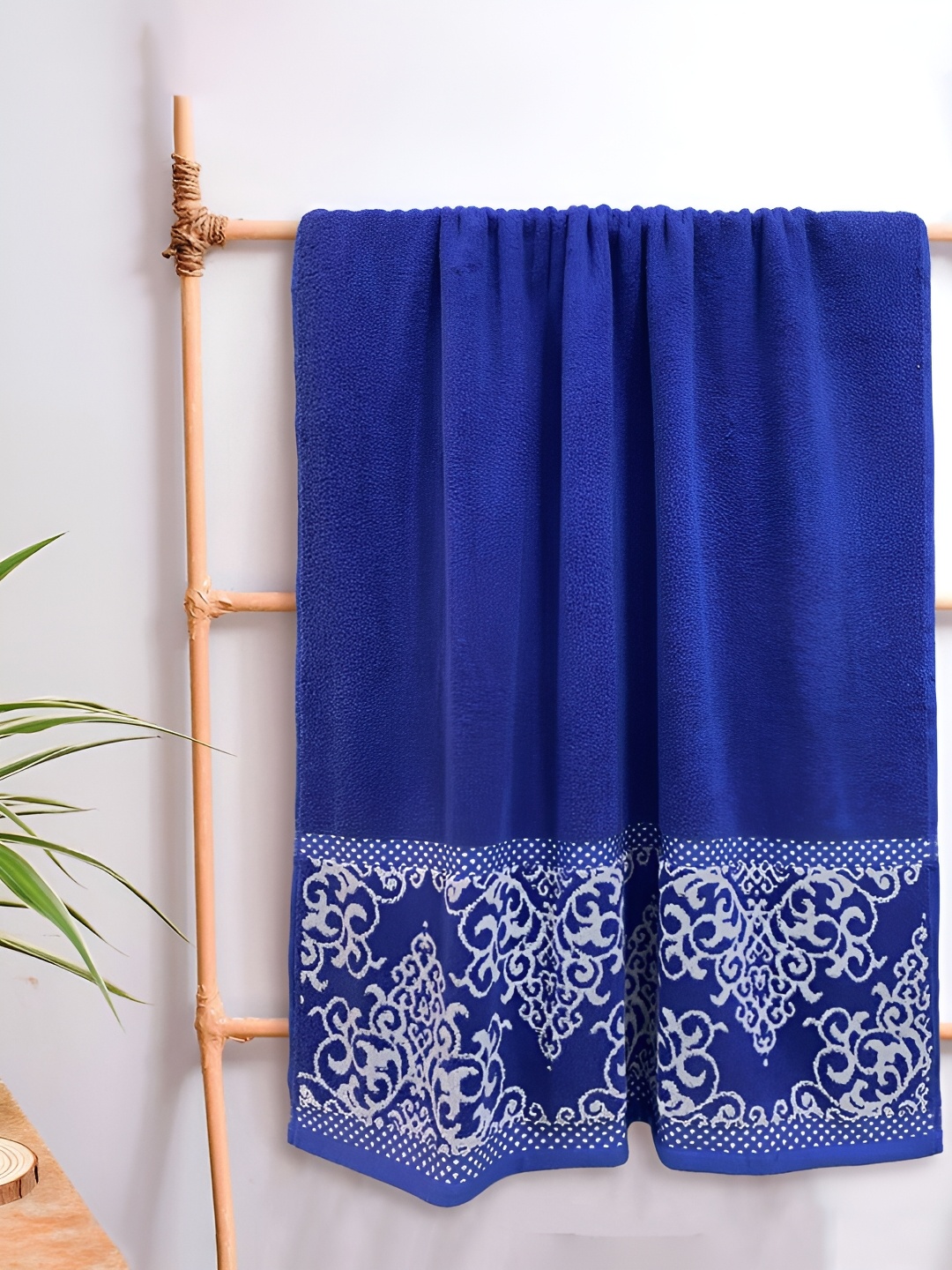 

Sassoon Blue & White Printed Pure Cotton 380 GSM Bath Towel