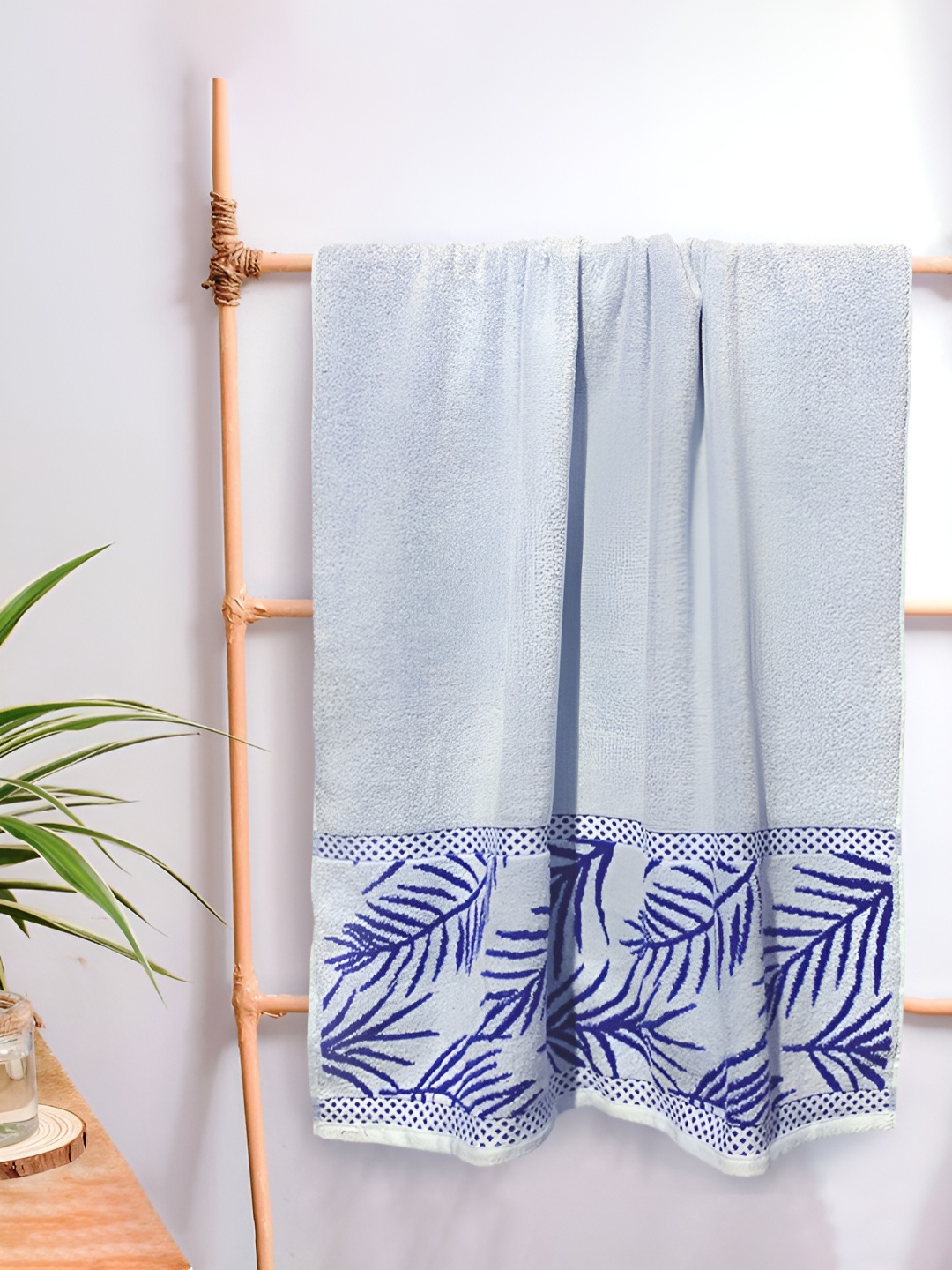 

Sassoon Wedelia Turquoise Blue Printed Cotton Bath Towel