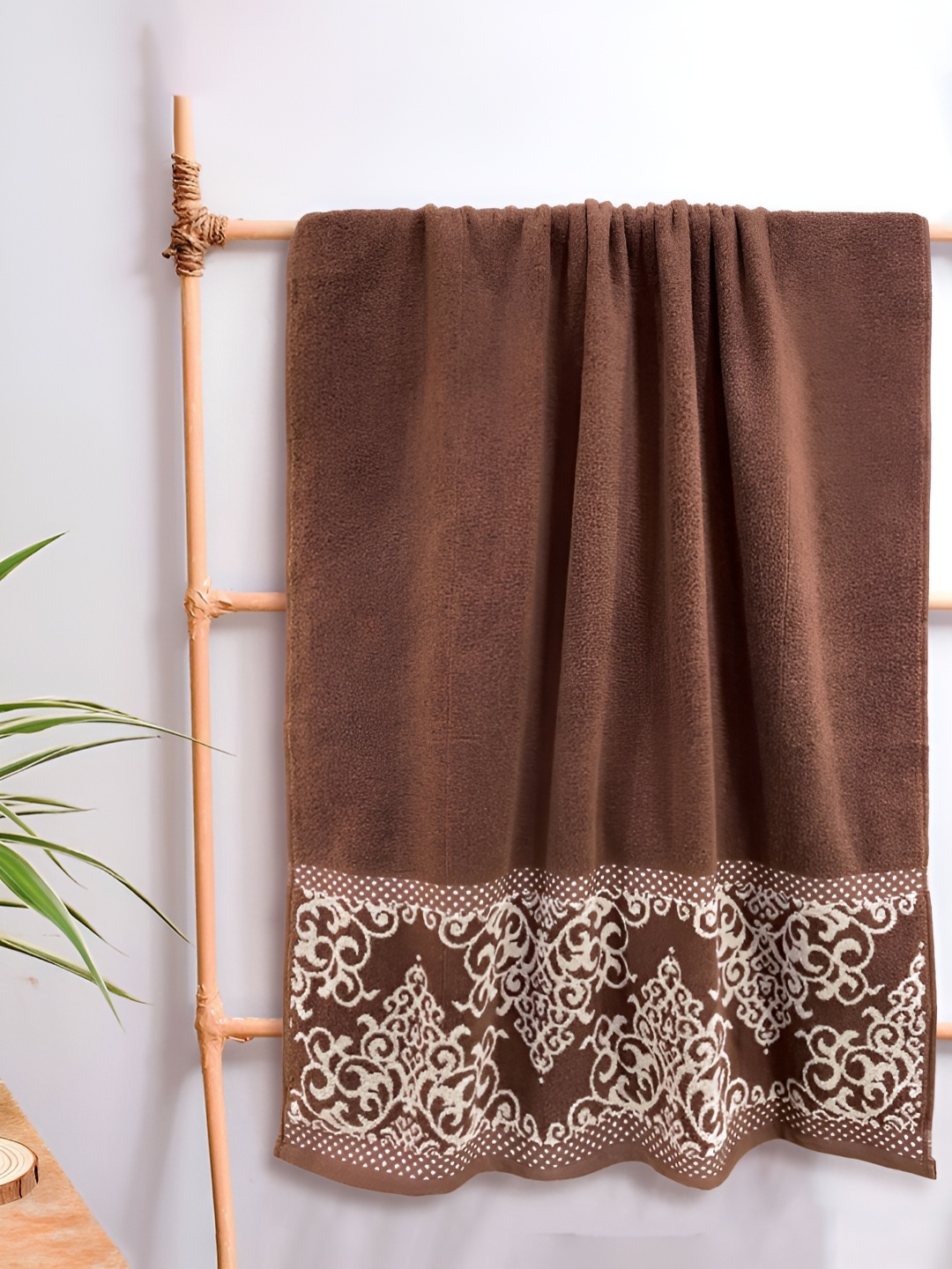 

Sassoon Wedelia Coffee Brown Printed Cotton Bath Towel