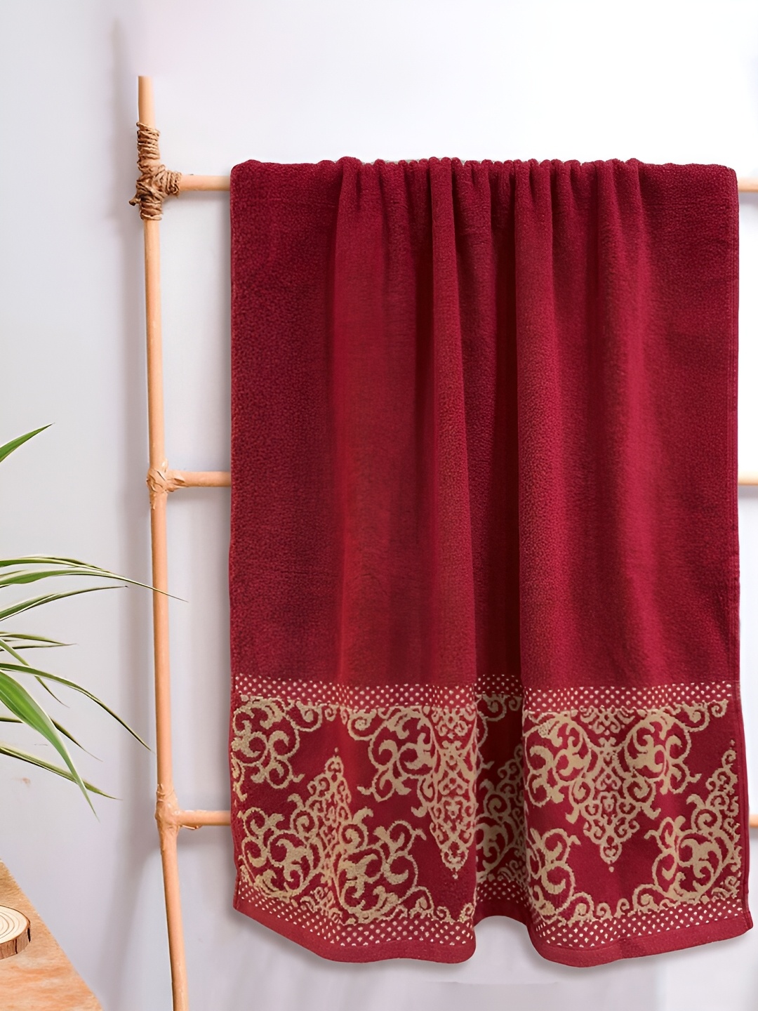 

Sassoon Wedelia Maroon Printed Cotton Bath Towel