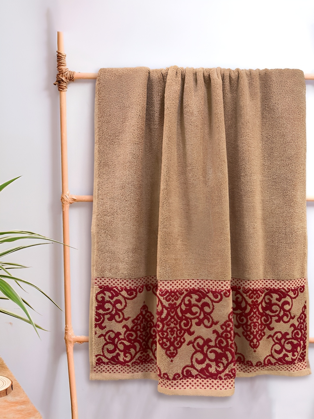 

Sassoon Wedelia Brown Printed Cotton Bath Towel