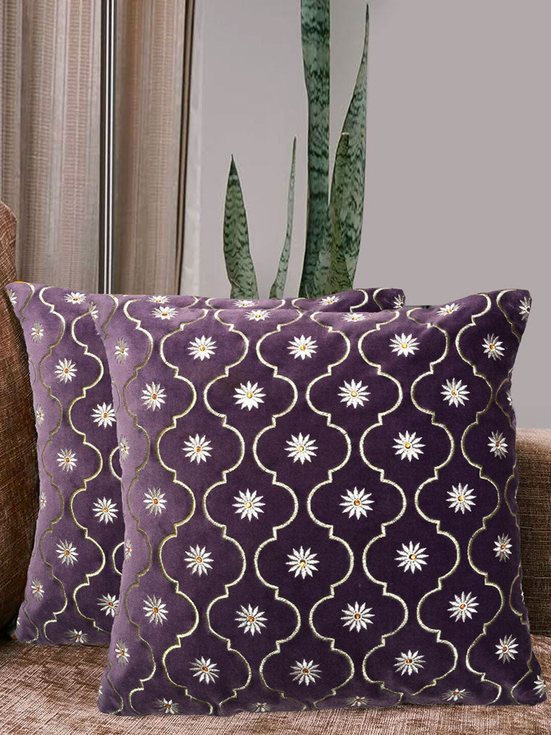 

Athome by Nilkamal Lavender 2 Pieces Embroidered Cushion Covers