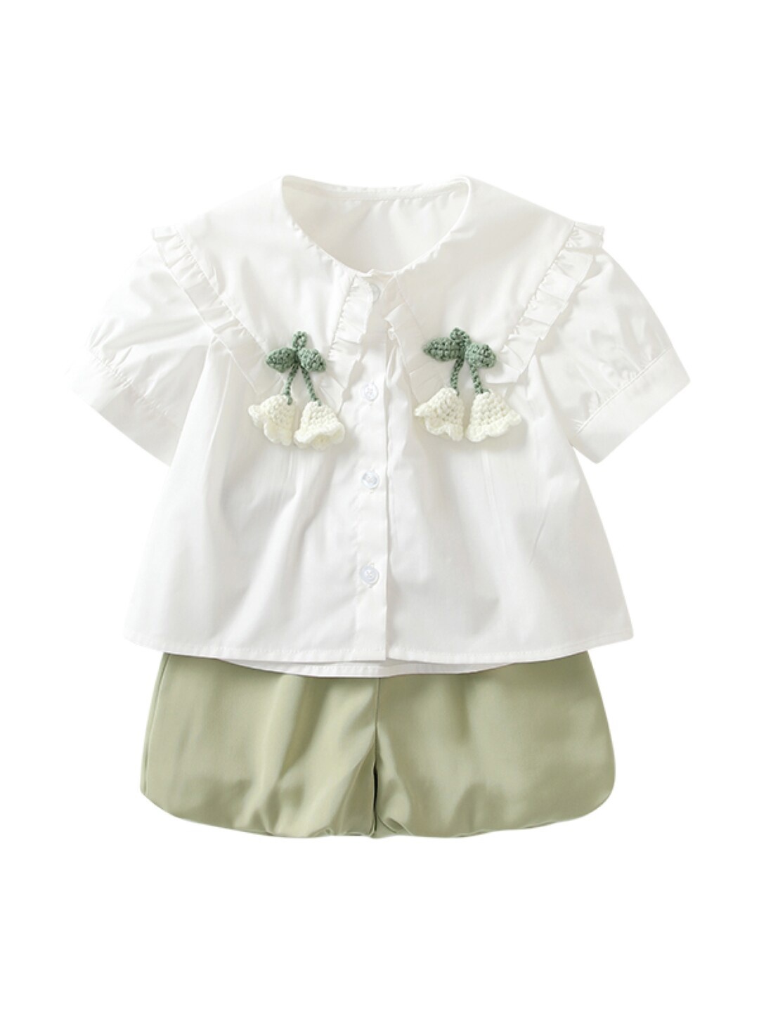 

StyleCast Girls White & Green Puff Slevee Shirt with Shorts