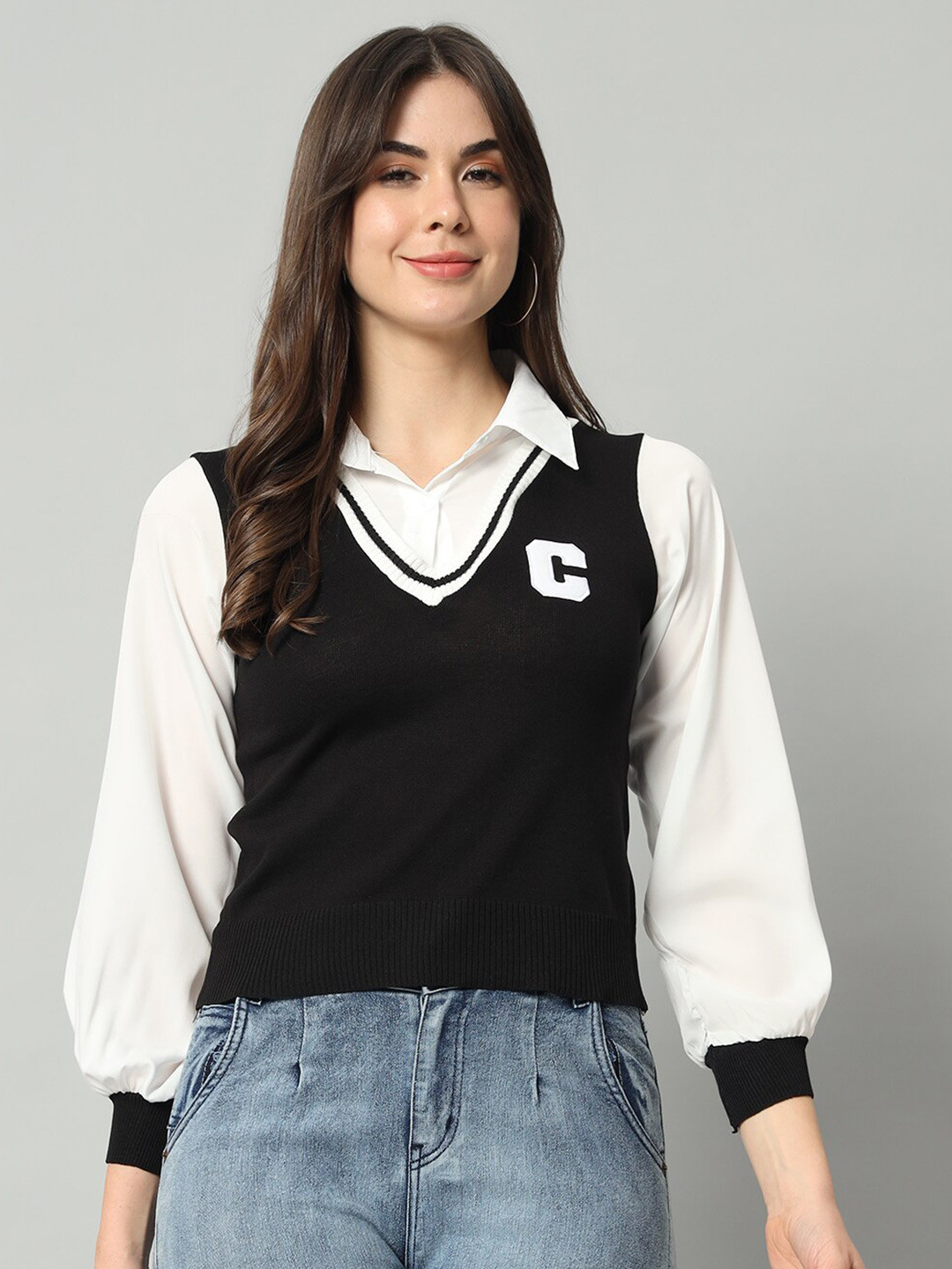 

BROOWL V-Neck Woollen Crop Sweater Vest, Black
