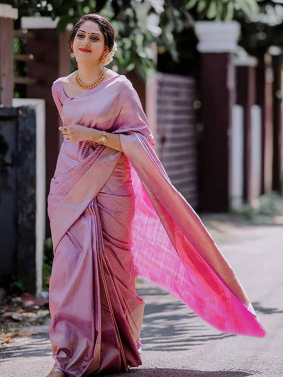 

KALINI Ethnic Motifs Woven Design Zari Silk Cotton Banarasi Saree, Pink