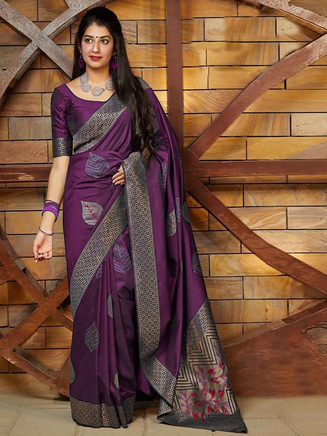 

KALINI Purple and GoldToned Ethnic Woven Designer Cotton Silk Saree