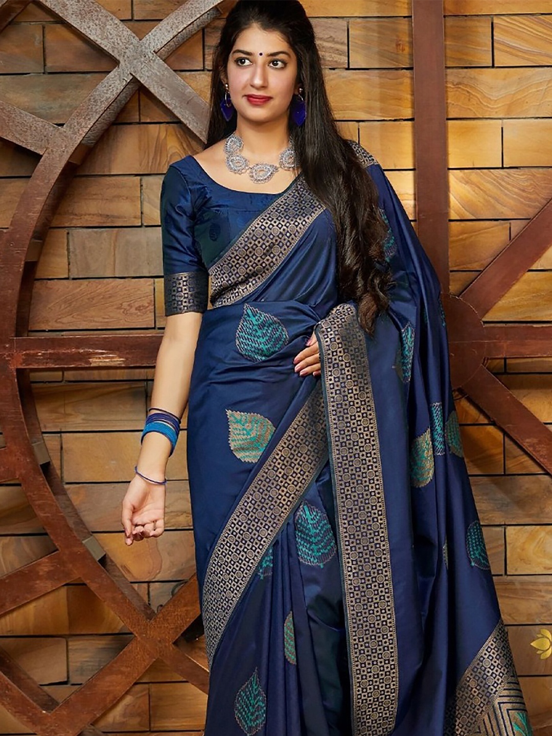 

KALINI Ethnic Motifs Woven Design Silk Cotton Banarasi Saree, Blue