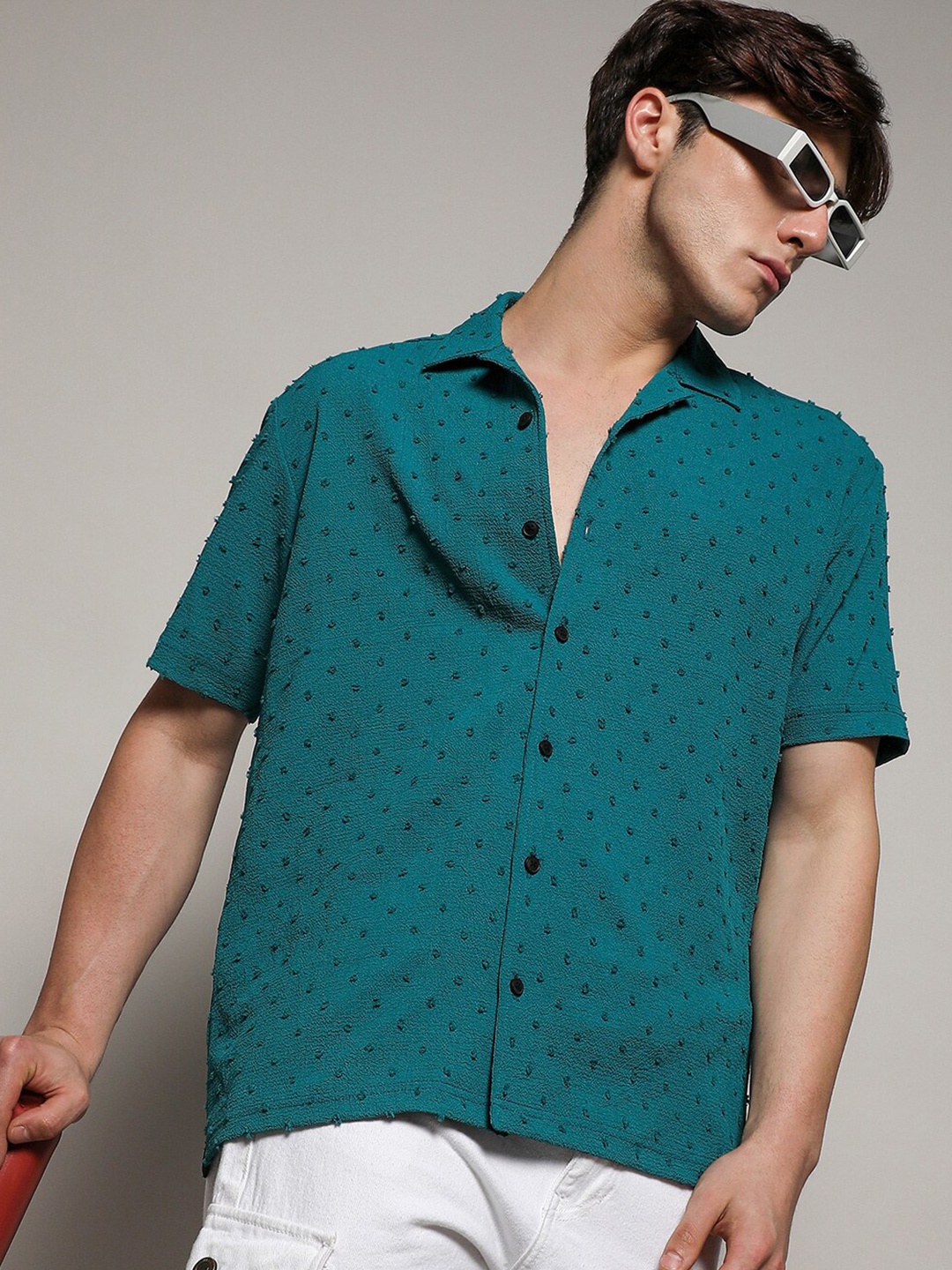 

Campus Sutra Classic Casual Pom-Pom Shirt, Green