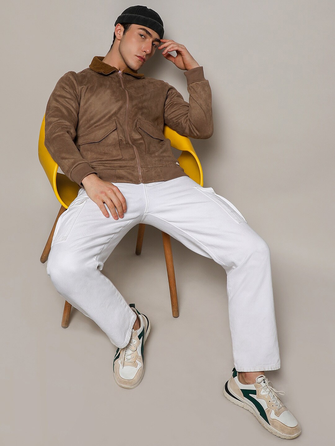 

Campus Sutra Spread Collar Windcheater Cotton Bomber Jacket, Beige