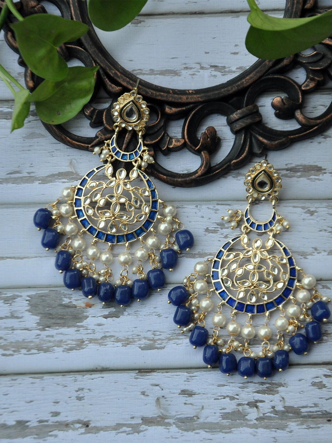 

Prettilicious Blue Earrings