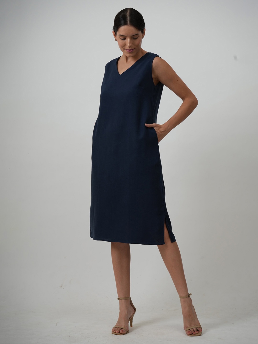 

Saltpetre V-neck Sleeveless Midi Dress & Jacket, Navy blue