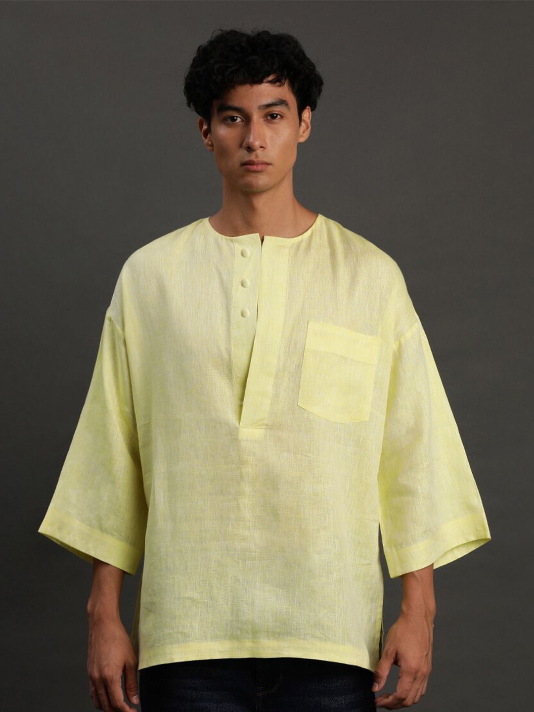 

BYB PREMIUM Mandarin Collar Regular Linen Straight Kurta, Green