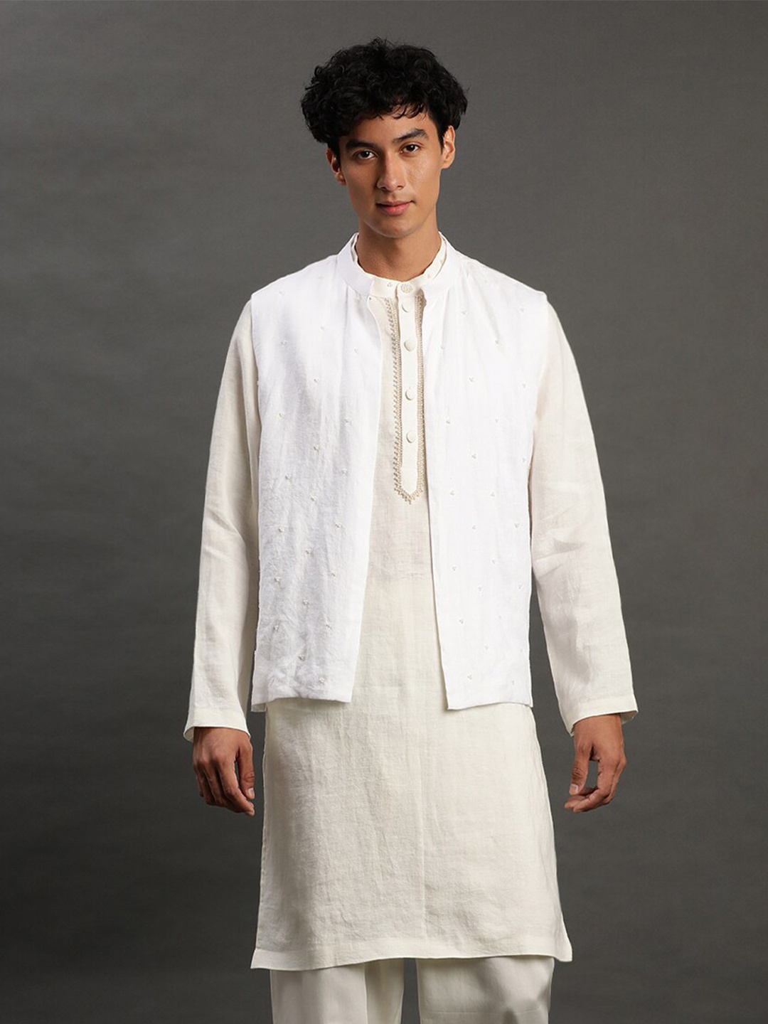 

BYB PREMIUM Mandarin Collar Regular Beads & Stones Linen Kurta with Salwar, White