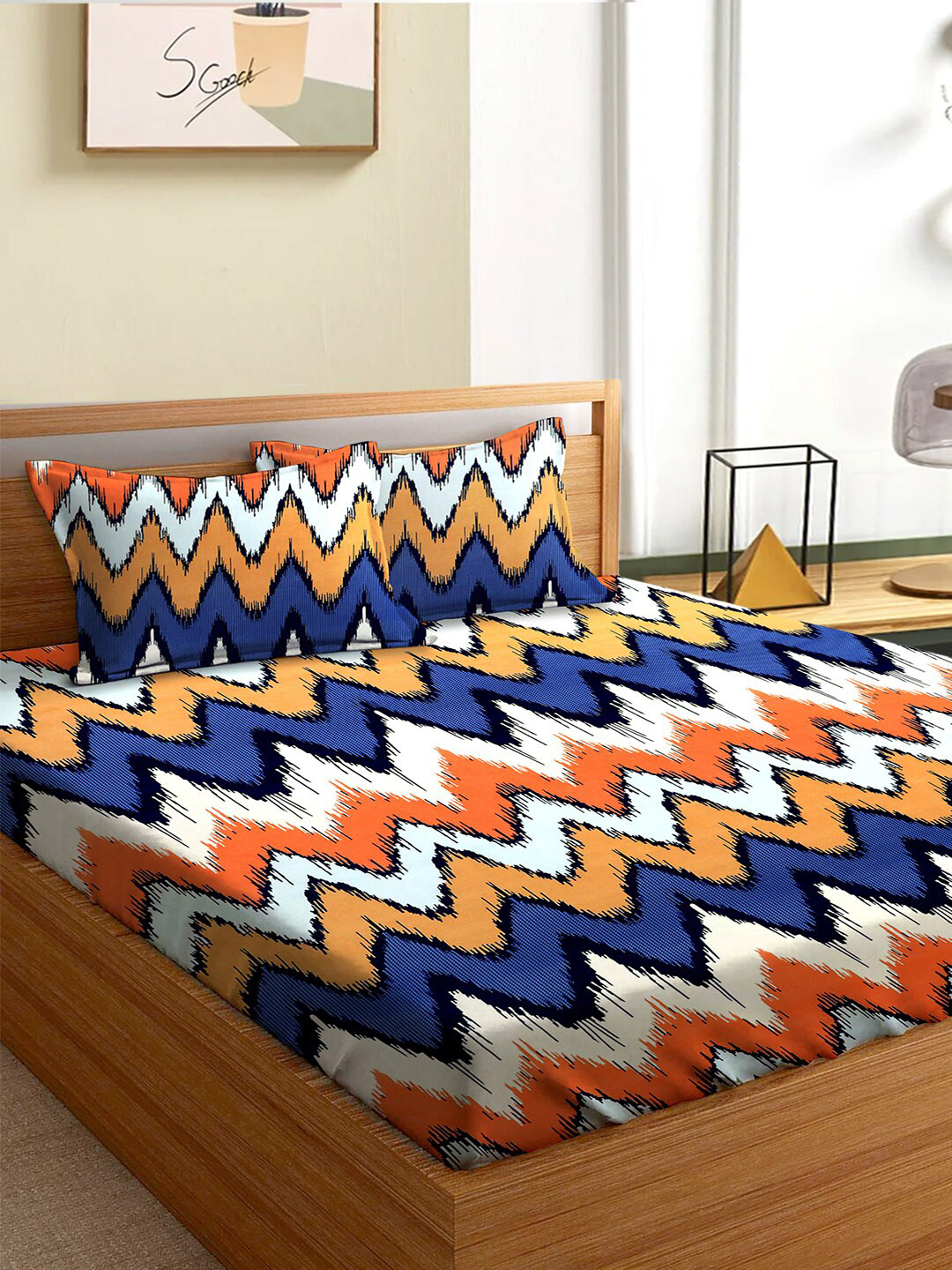 

Aura Blue & Orange Chevron Abstract 180 TC Queen Bedsheet with 2 Pillow Covers