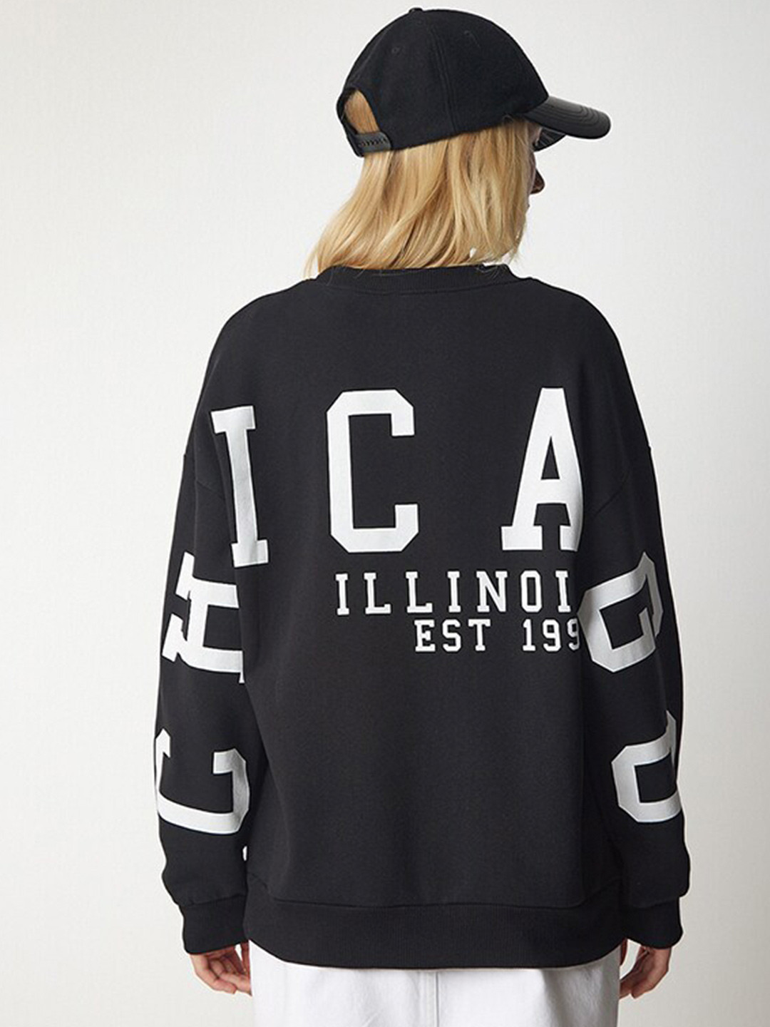 

DressBerry Black Typography Printed Pullover Sweatshirt