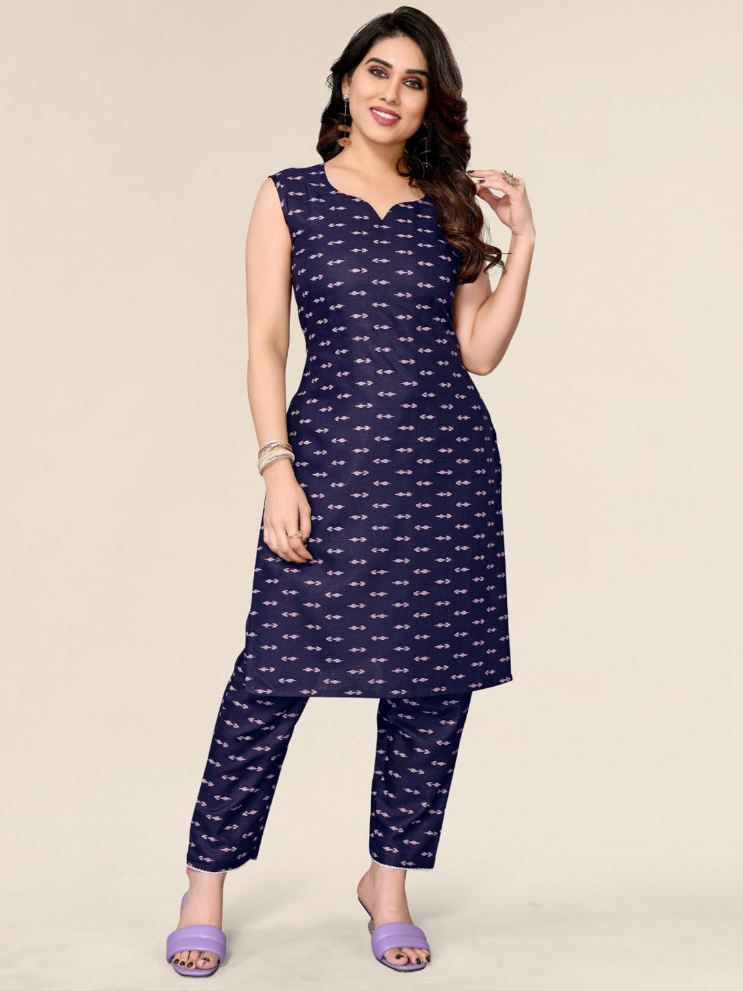 

Titanium Silk Industries Knee Length Printed Straight Kurti with Trousers, Blue