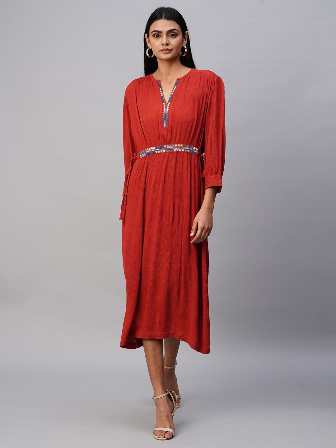 

Chemistry Embroidered Notched Neck Midi Casual Dress, Rust