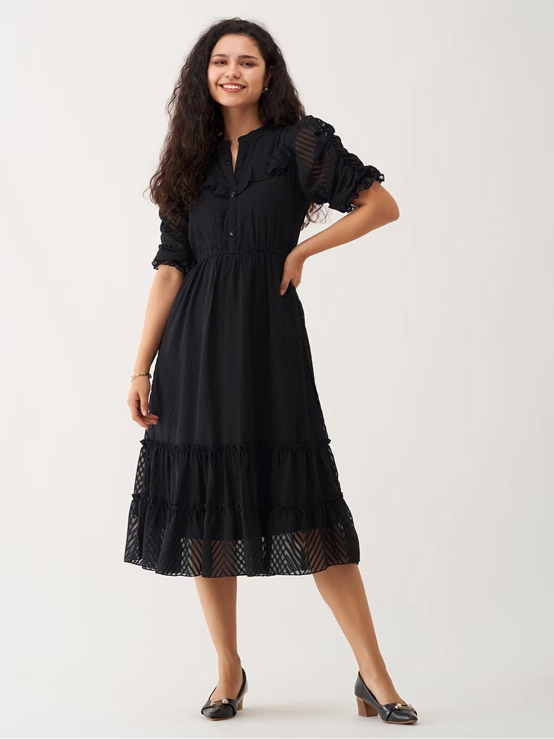 

SIDYAL Self Design Georgette Fit & Flare Puff Sleeve Dress, Black