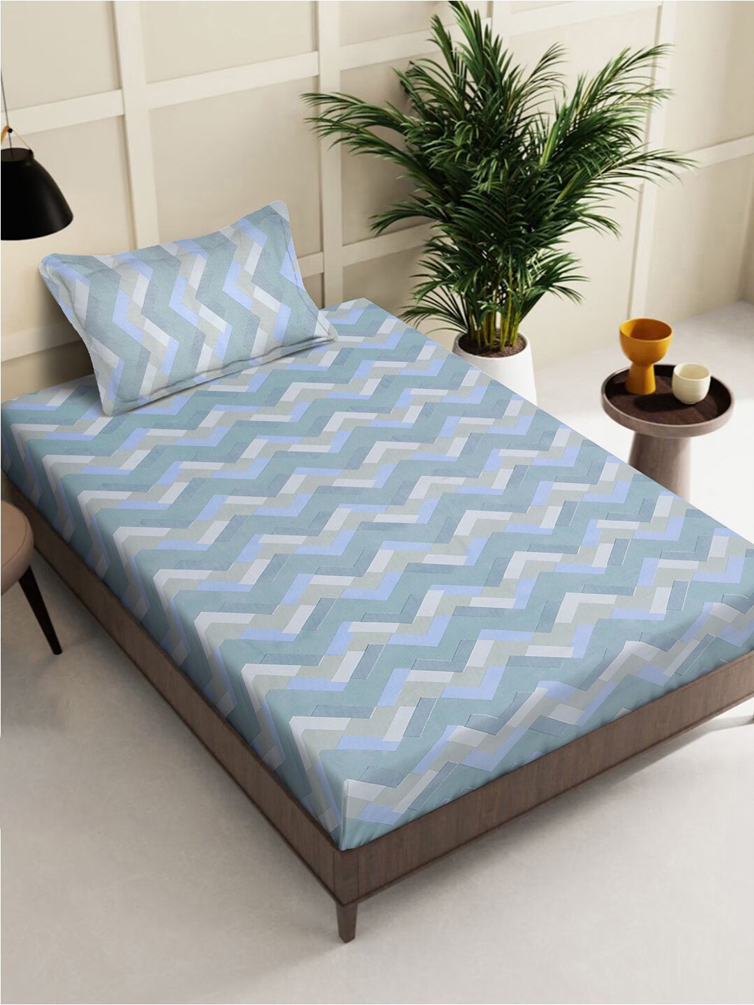 

KLOTTHE Blue & Green Geometric Printed 400 TC Pure Cotton Single Bedsheet & Pillow Cover