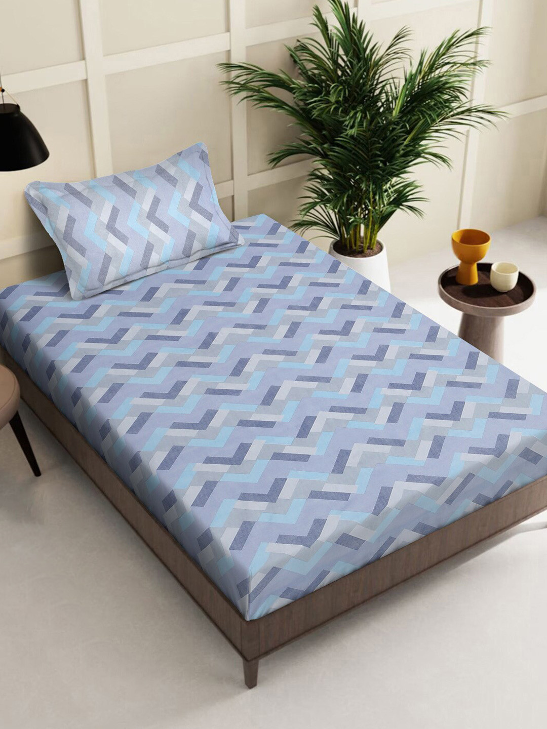 

KLOTTHE Blue & Grey Geometric Printed 400 TC Pure Cotton Single Bedsheet & Pillow Cover